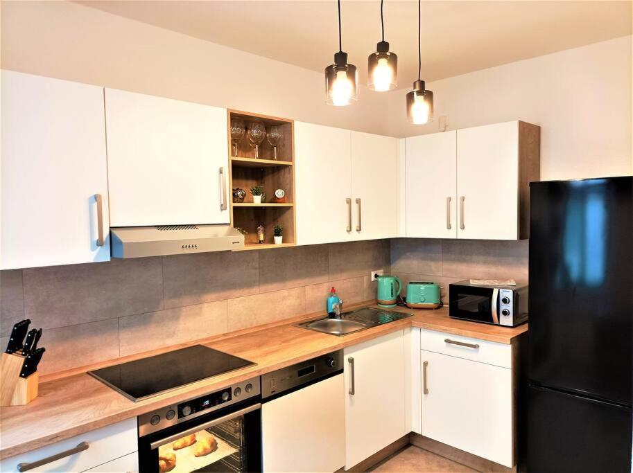 Modernes Apartment Mit Balkon Magdebourg Extérieur photo